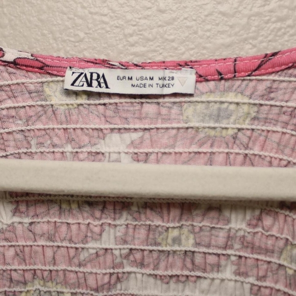 Floral Puff Sleeve Dress - Picture 6 of 6